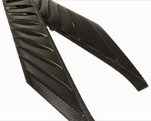Load image into Gallery viewer, Novitec Carbon Engine Vent Louvers Ferrari 458 Italia 10-15